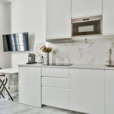 Magnifique Studio Auteuil Apartmán *